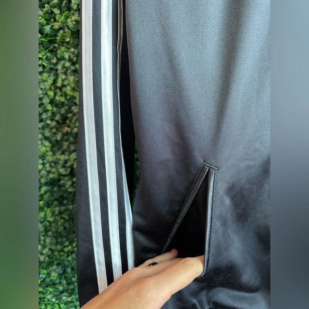 Adidas Womens Essentials 3-Stripes Track Jacket in Black - Picture 4 of 6